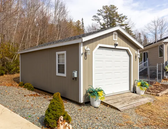 $475,000 | 112 Racoon Cove Road, Lamoine, ME 04605