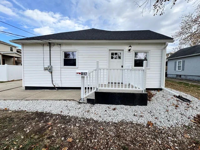 $160,000 | 817 Painter Street, Streator, IL 61364