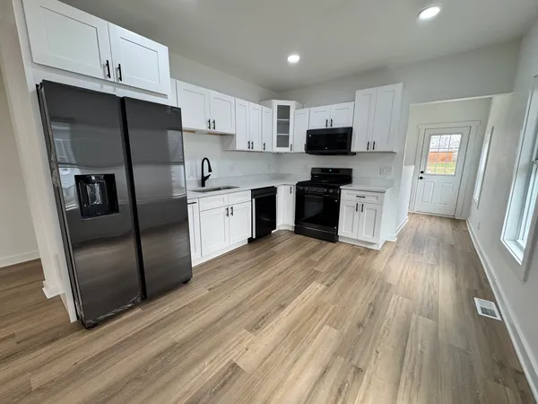 $164,000 | 817 Painter Street, Streator, IL 61364