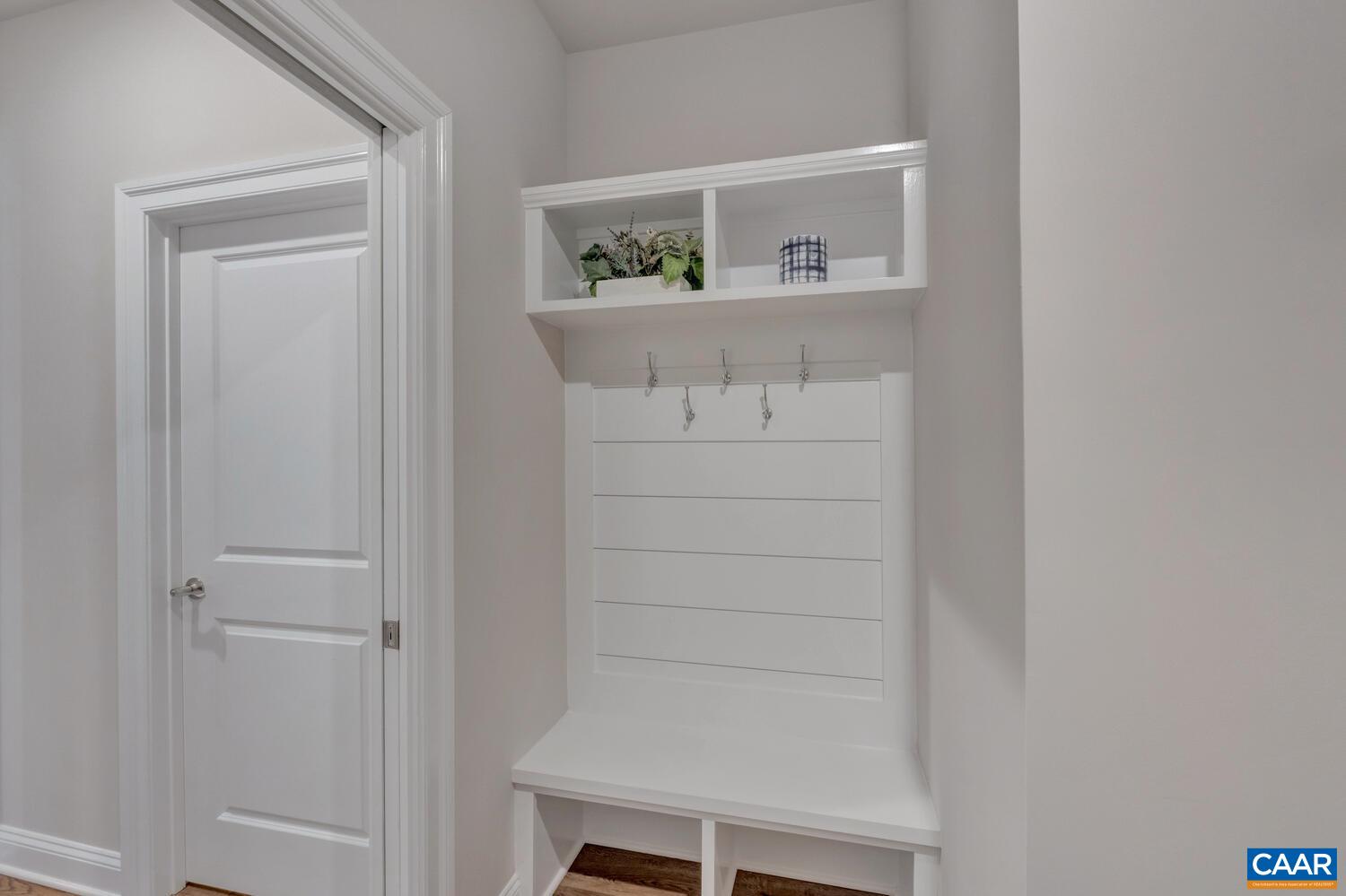 2 B Agatha Ridge Lane, Unit LOT 2 Crozet, VA 22932 - Photo 9 of 37 a view of a hallway