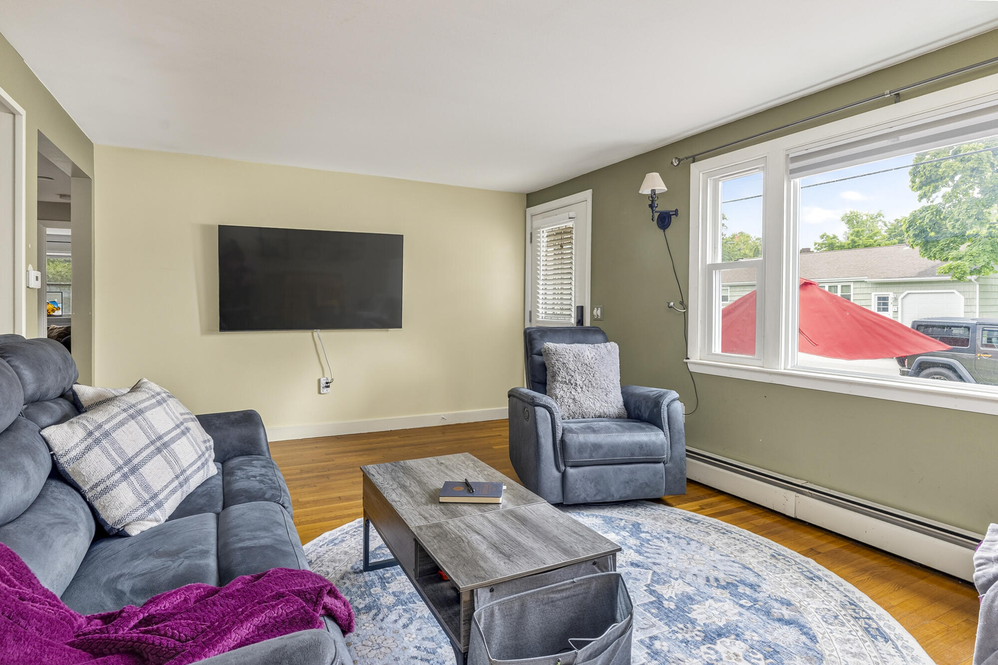 8 Kenneth Road South Portland, ME 04106 - Photo 4 of 37 8 Kenneth_W5_02