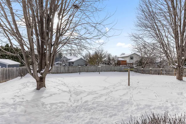 $239,900 | 9931 Shore Drive, Machesney Park, IL 61115