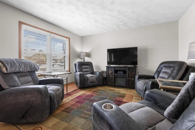 $239,900 | 9931 Shore Drive, Machesney Park, IL 61115