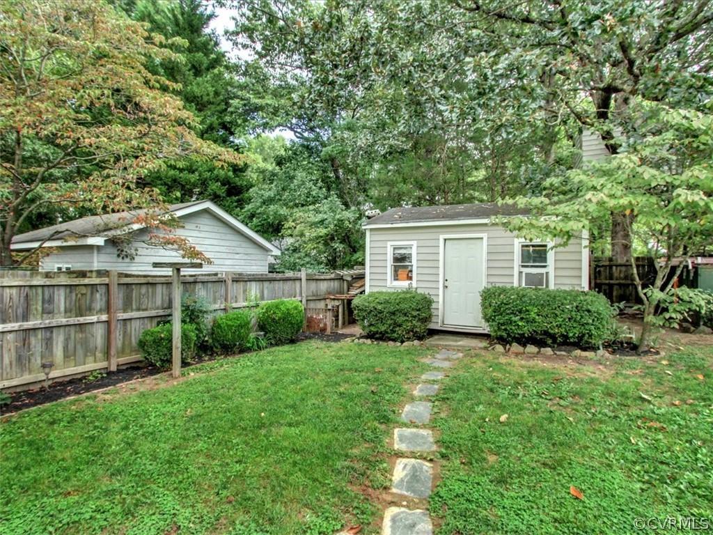 5201 Reids Pointe Road Glen Allen, VA 23060 - Photo 36 of 43 Gallery Image 36