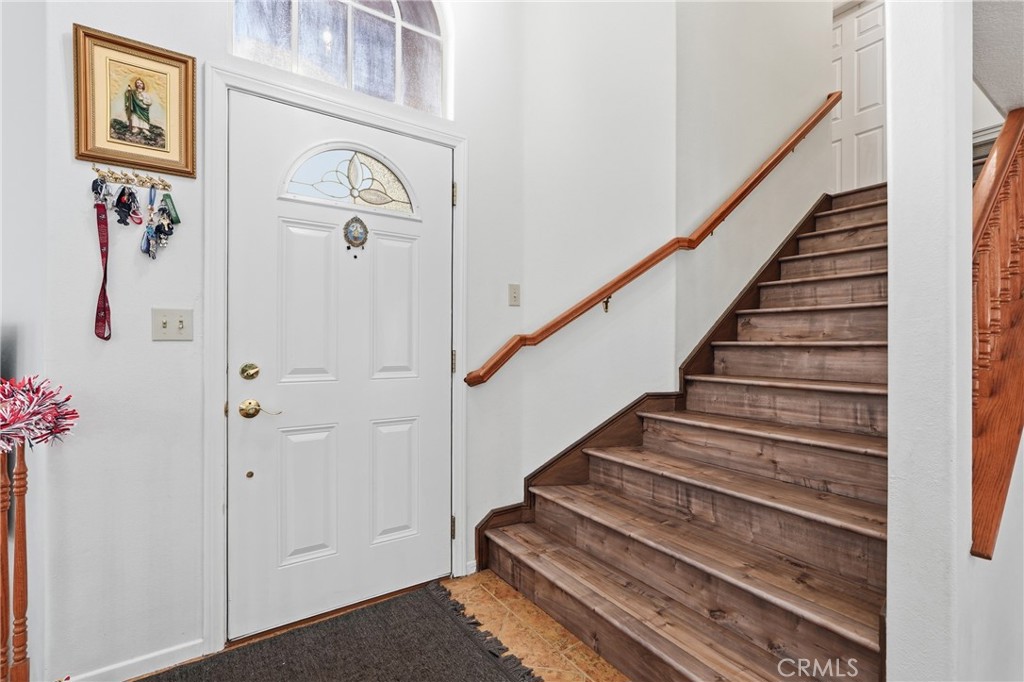 1014 West Jackson Street Rialto, CA 92376 - Photo 3 of 23