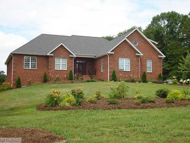 181 Yokley Road Lexington, NC 27295 - Photo 1 of 15 Exterior Front.