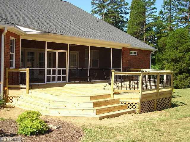181 Yokley Road Lexington, NC 27295 - Photo 2 of 15 Patio/Deck.