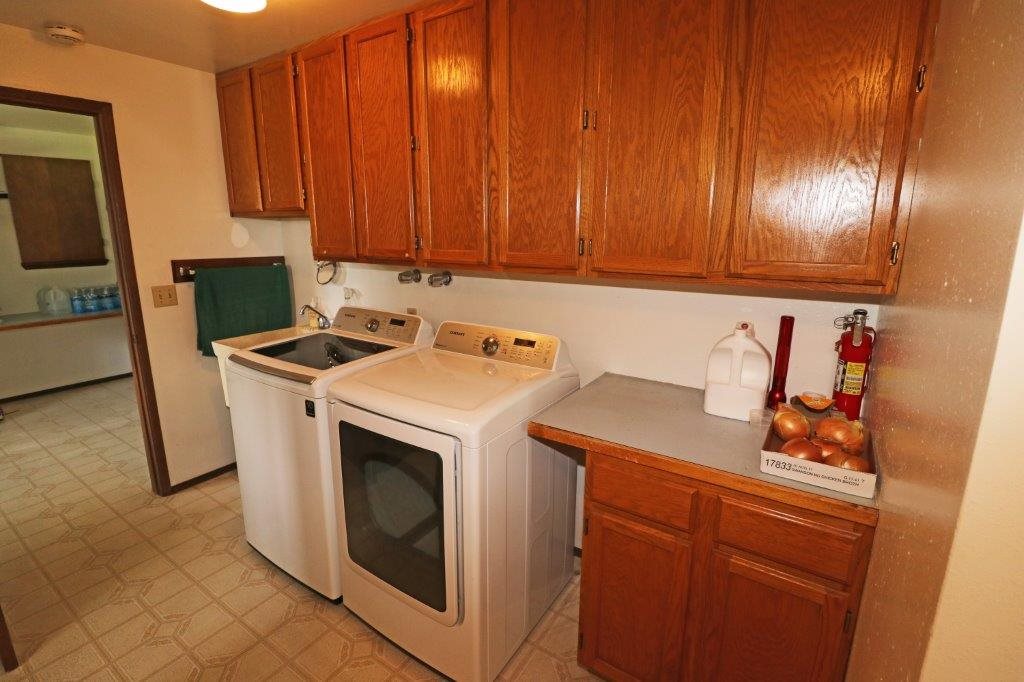 3807 South Moffitt Road Spokane Valley, WA 99206 - Photo 14 of 20 Gallery Image 14