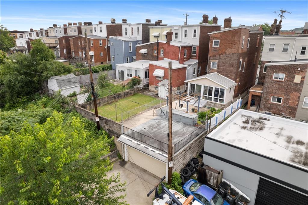 3407 Ward Street Pittsburgh, PA 15213 - Photo 35 of 39 a view of a city with tall buildings