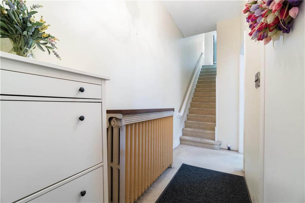 3407 Ward Street Pittsburgh, PA 15213 - Photo 5 of 39 a view of a hallway with closet and entryway