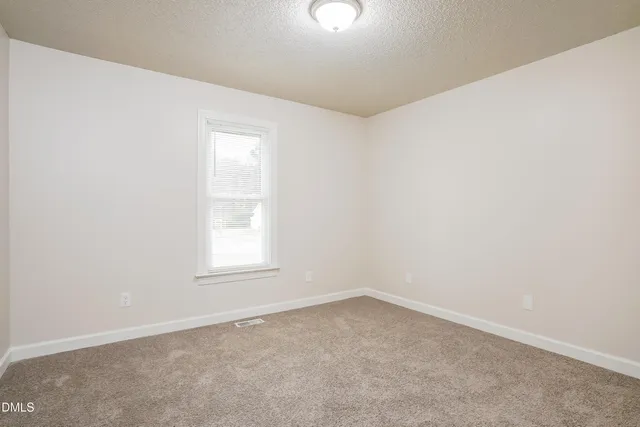 $2,035 | 2120 Colorwood Court, Fuquay-Varina, NC 27526