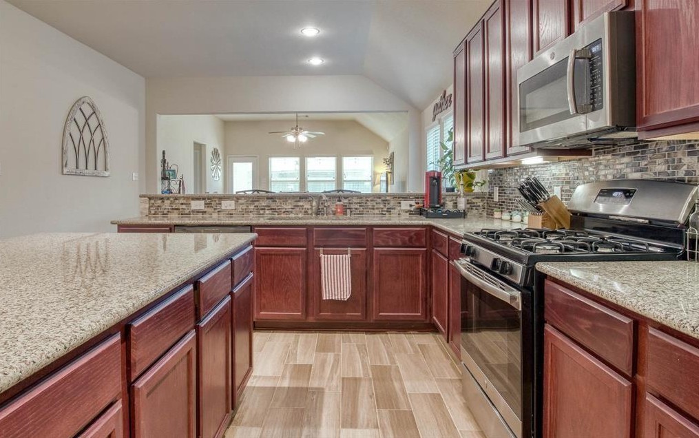 32659 Timber Point Drive Fulshear, TX 77423 - Photo 8 of 23