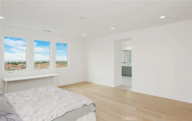 $14,000 | 108 Salt Spring, Irvine, CA 92602