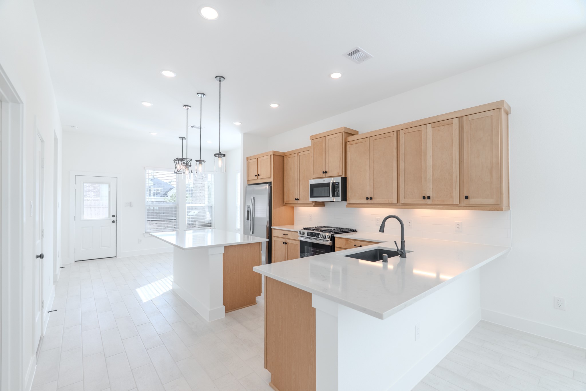 10472 Wild Rice Conroe, TX 77385 - Photo 11 of 34