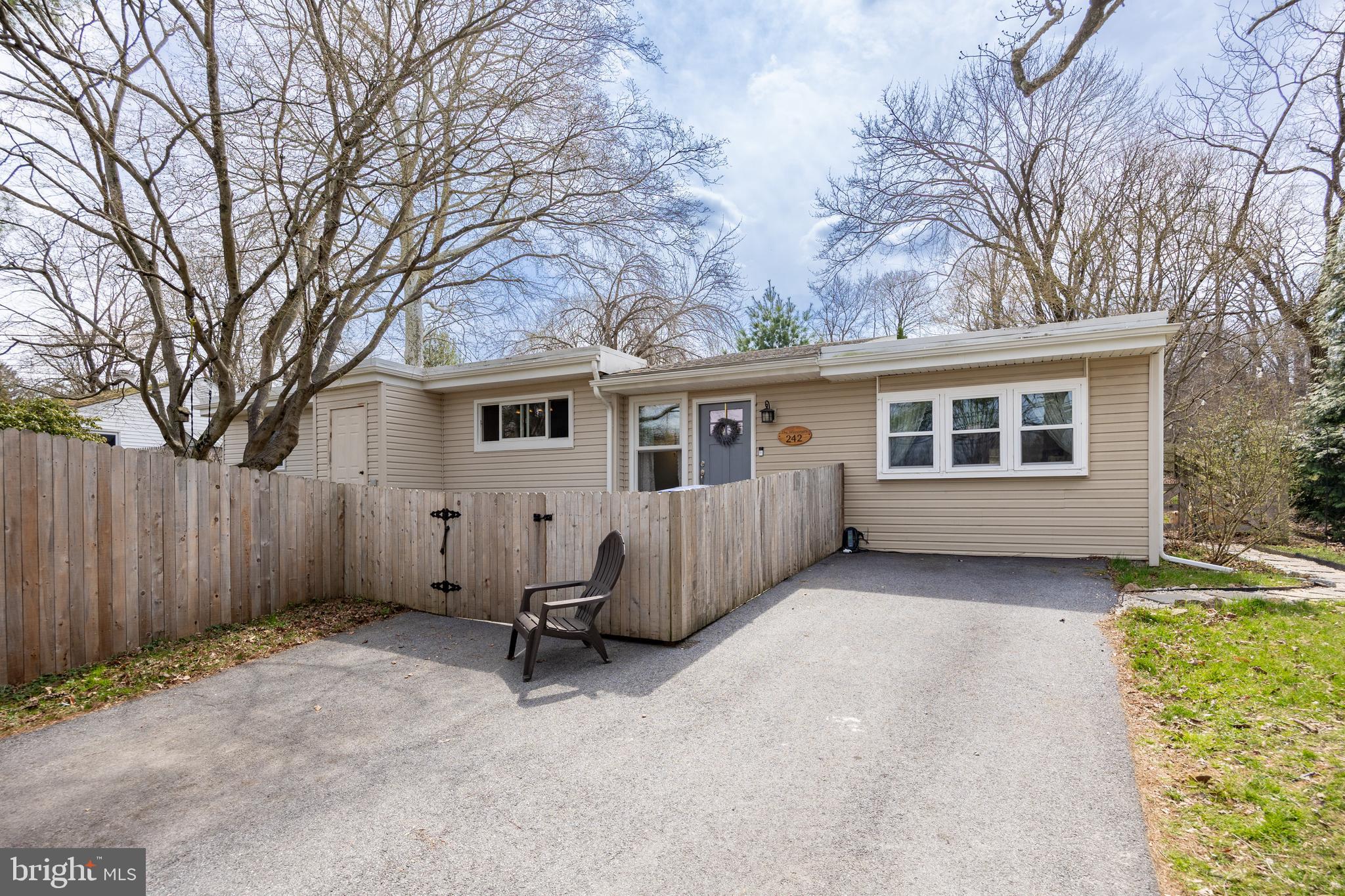 242 Byers Road Chester Springs, PA 19425 - Photo 3 of 36