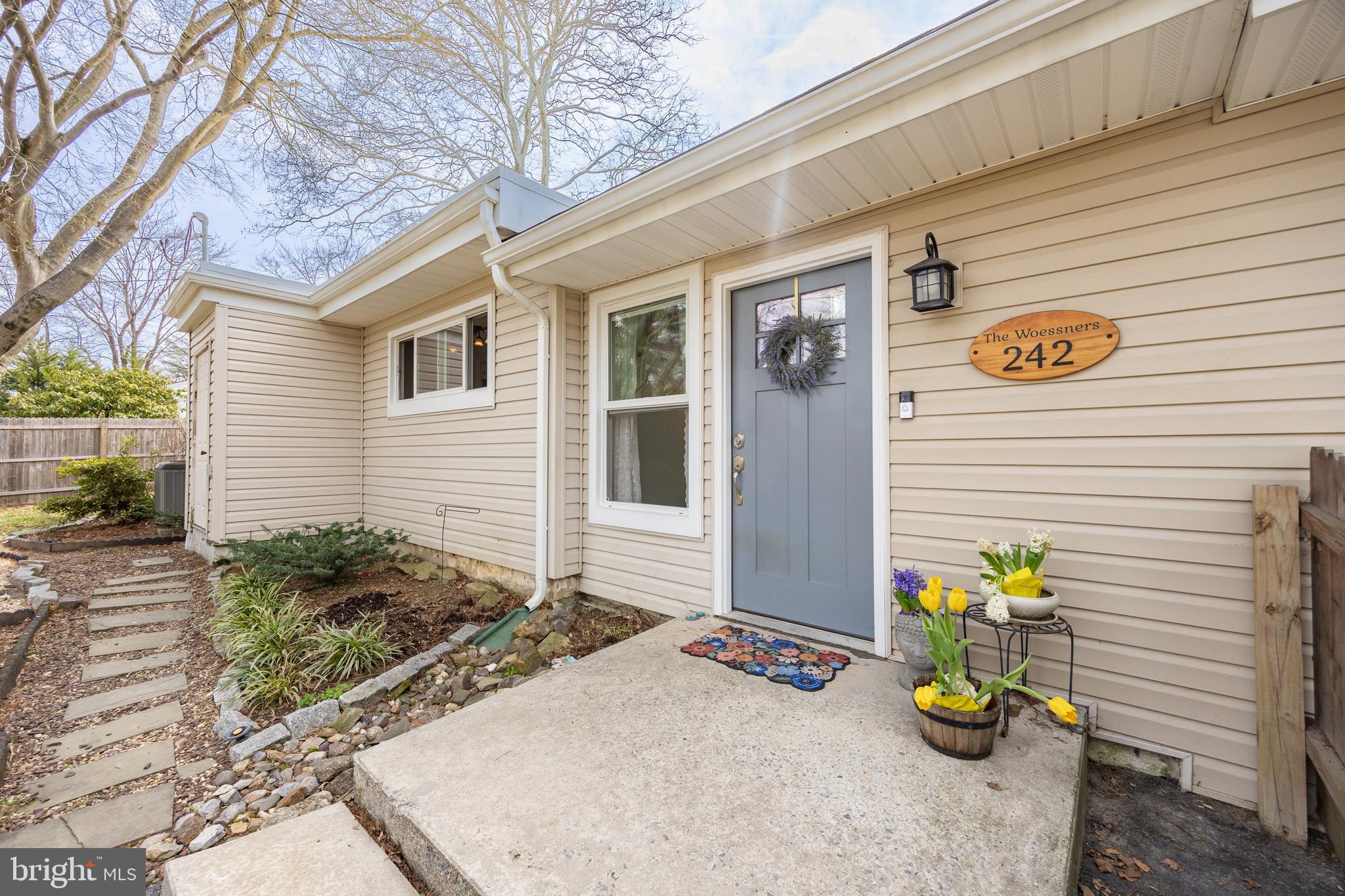 242 Byers Road Chester Springs, PA 19425 - Photo 5 of 36