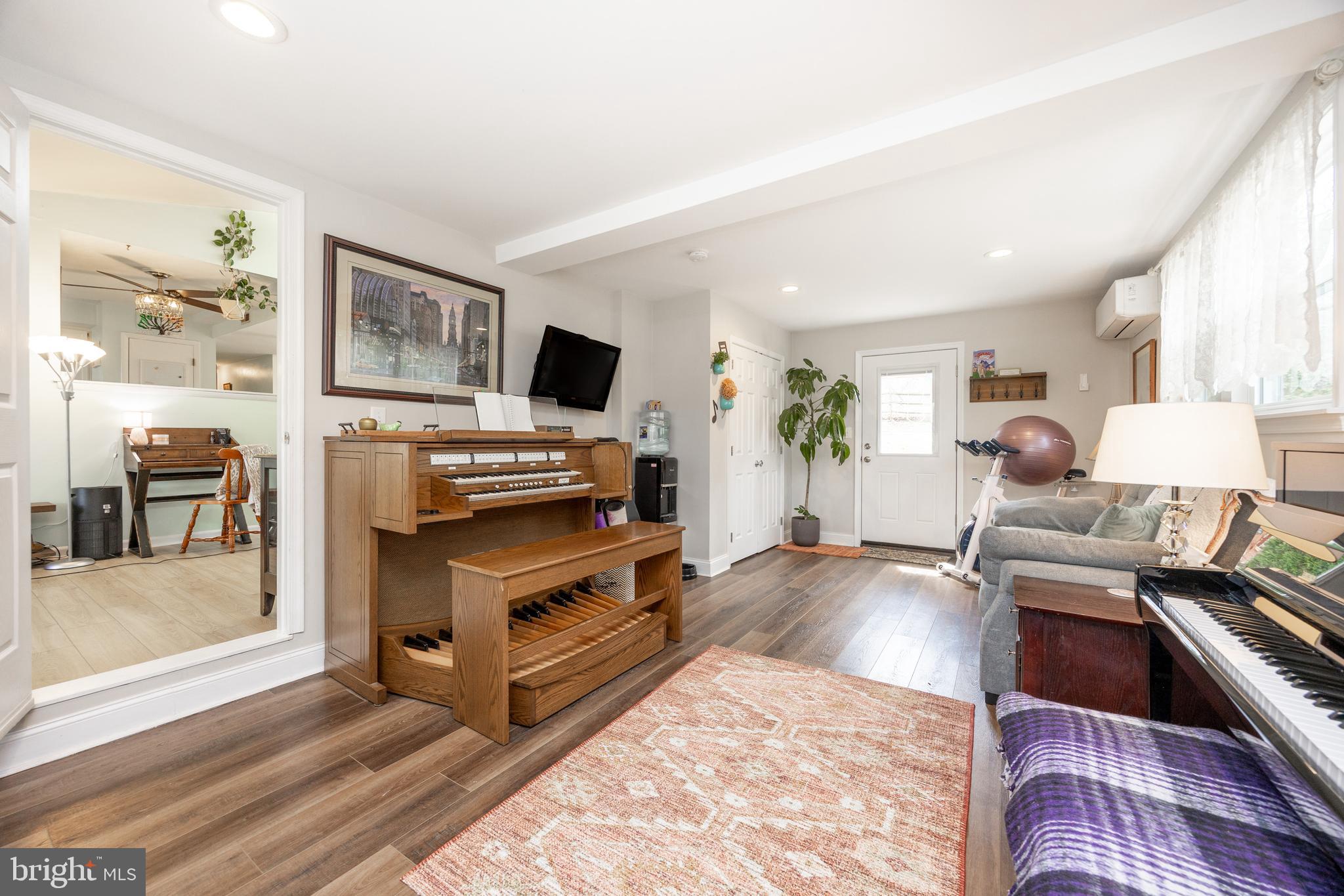 242 Byers Road Chester Springs, PA 19425 - Photo 10 of 36