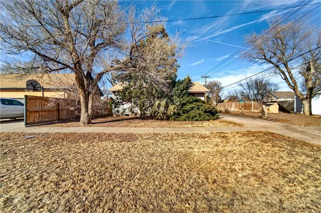 $37,000 | 308 West 7th Street, Hugoton, KS 67951