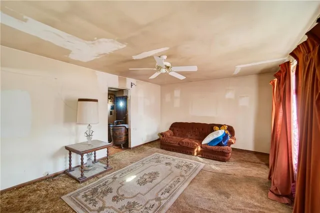 $37,000 | 308 West 7th Street, Hugoton, KS 67951