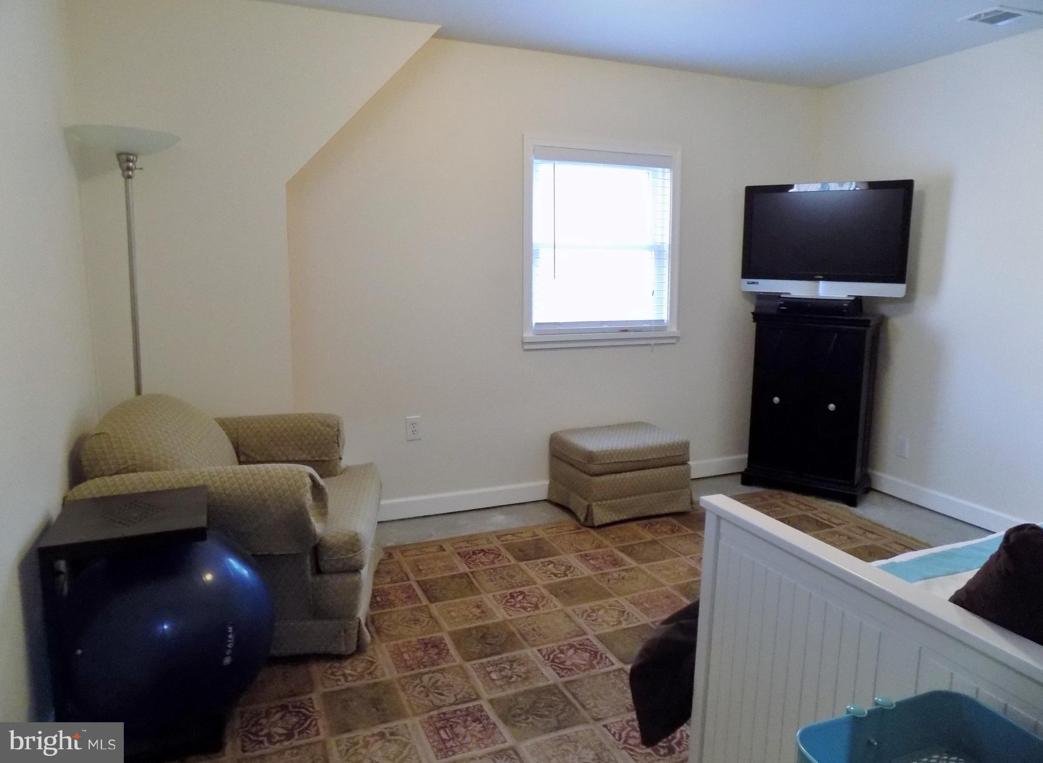 4346 Ebenezer Road Bluemont, VA 20135 - Photo 29 of 30 Bedroom
