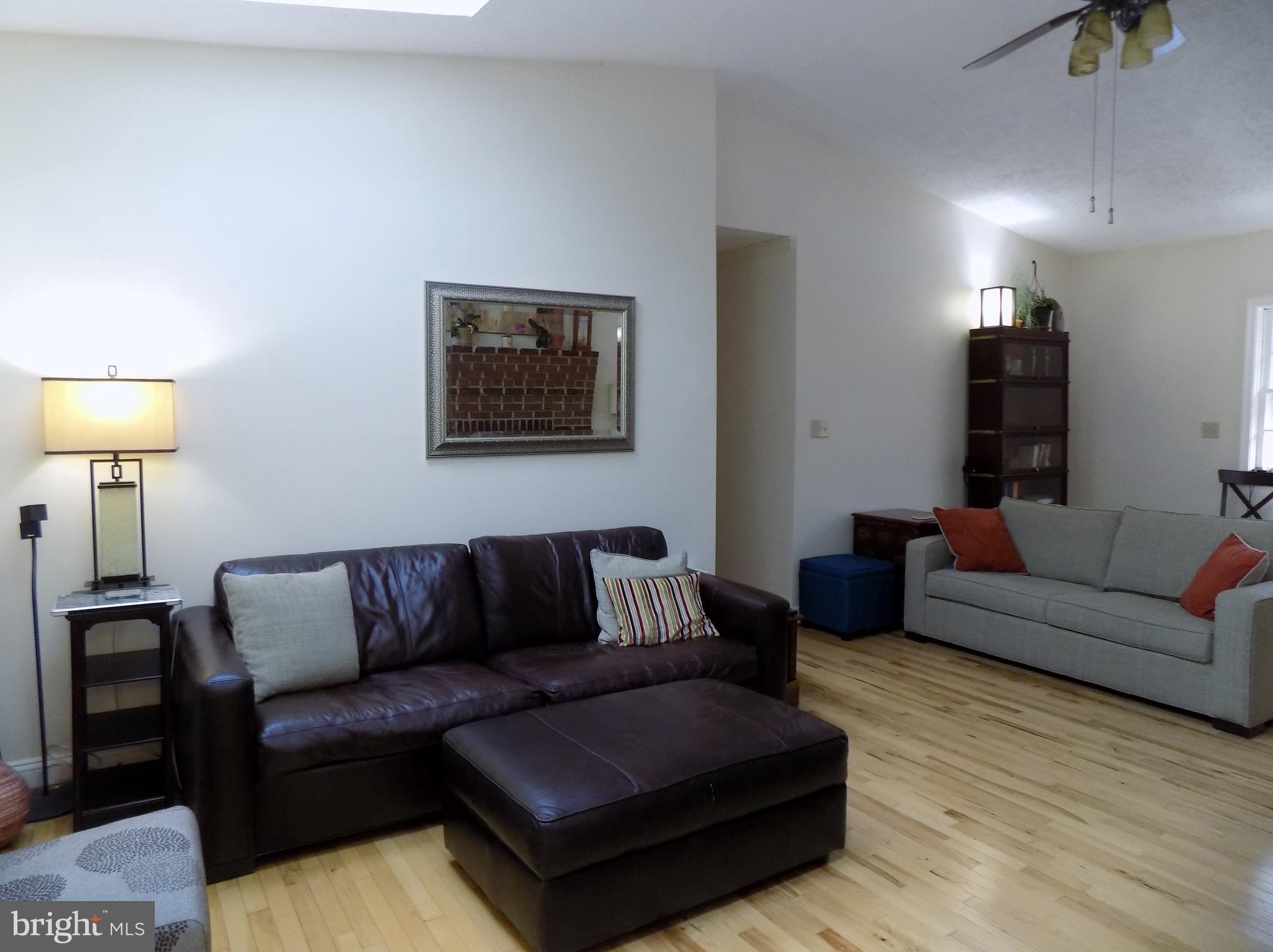 4346 Ebenezer Road Bluemont, VA 20135 - Photo 10 of 30 Living Room