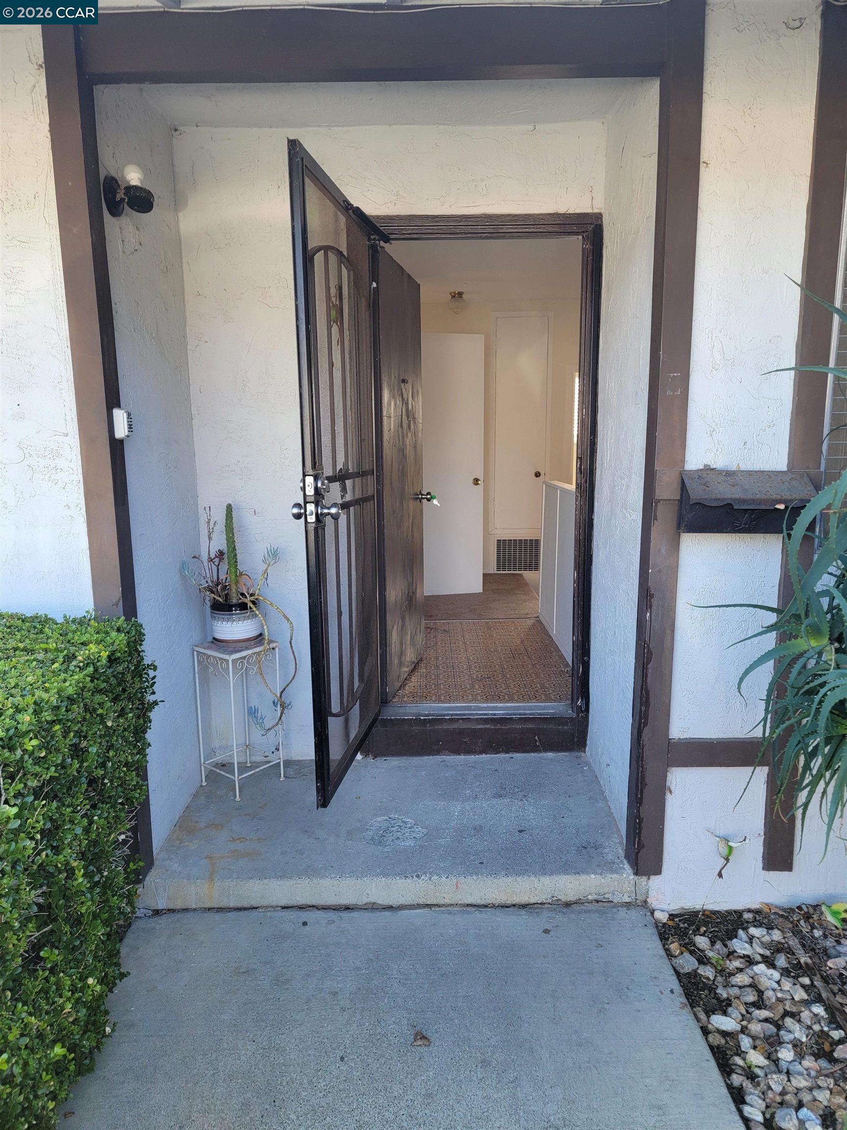 36305 Colbert Place Newark, CA 94560 - Photo 4 of 35