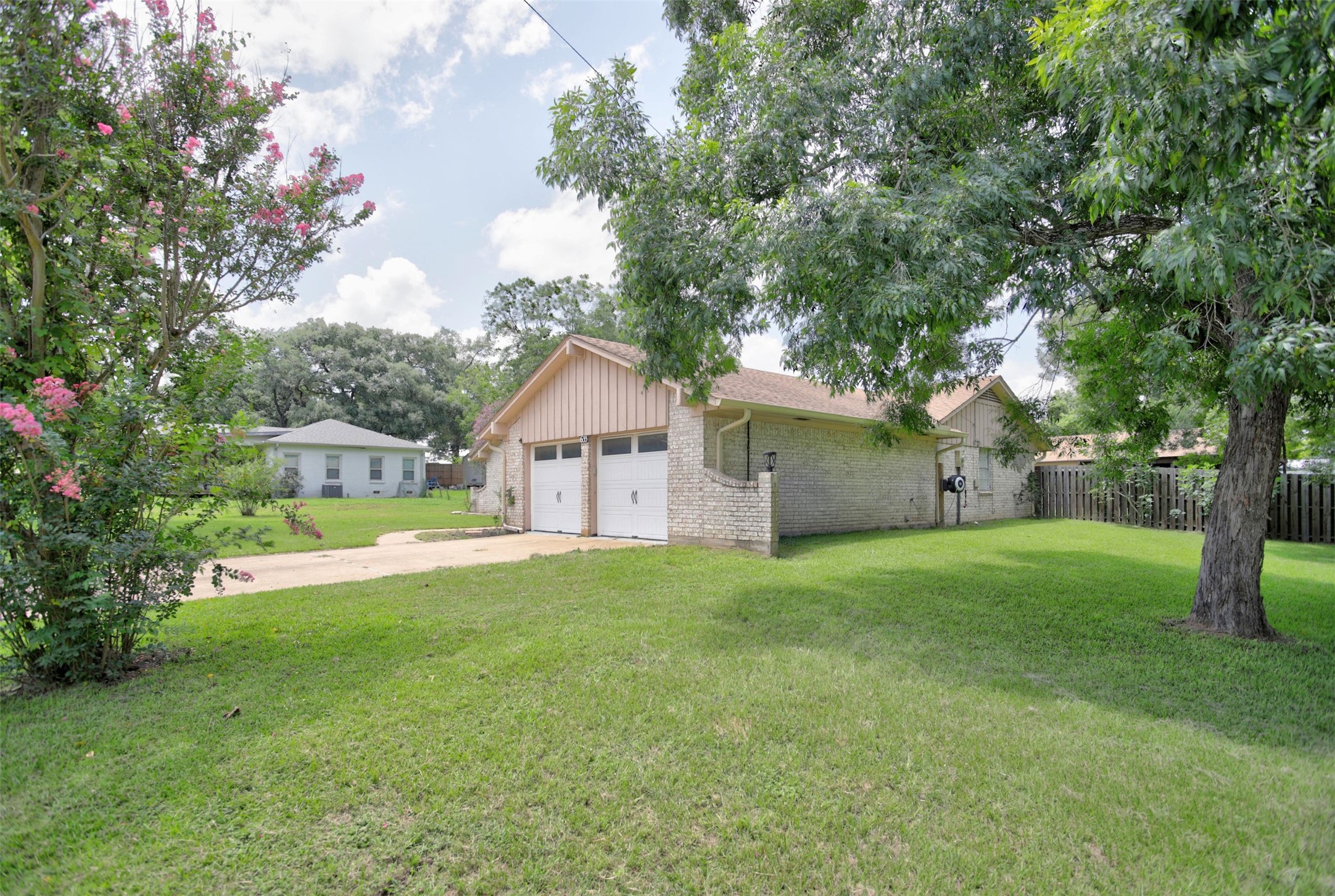 635 East Church Street Centerville, TX 75833 - Photo 32 of 33