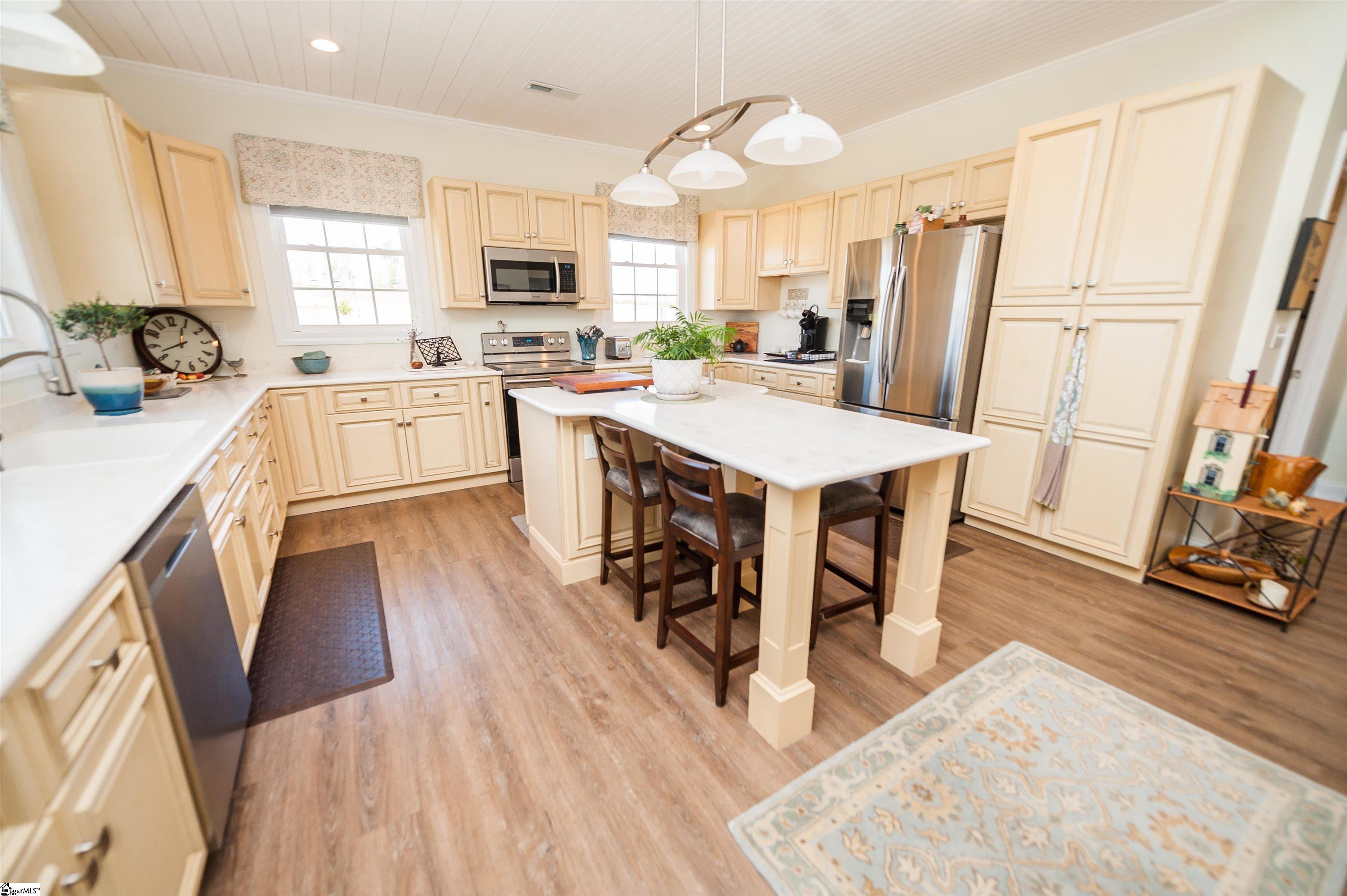 1015 Poors Ford Road Chesnee, SC 29323 - Photo 6 of 33