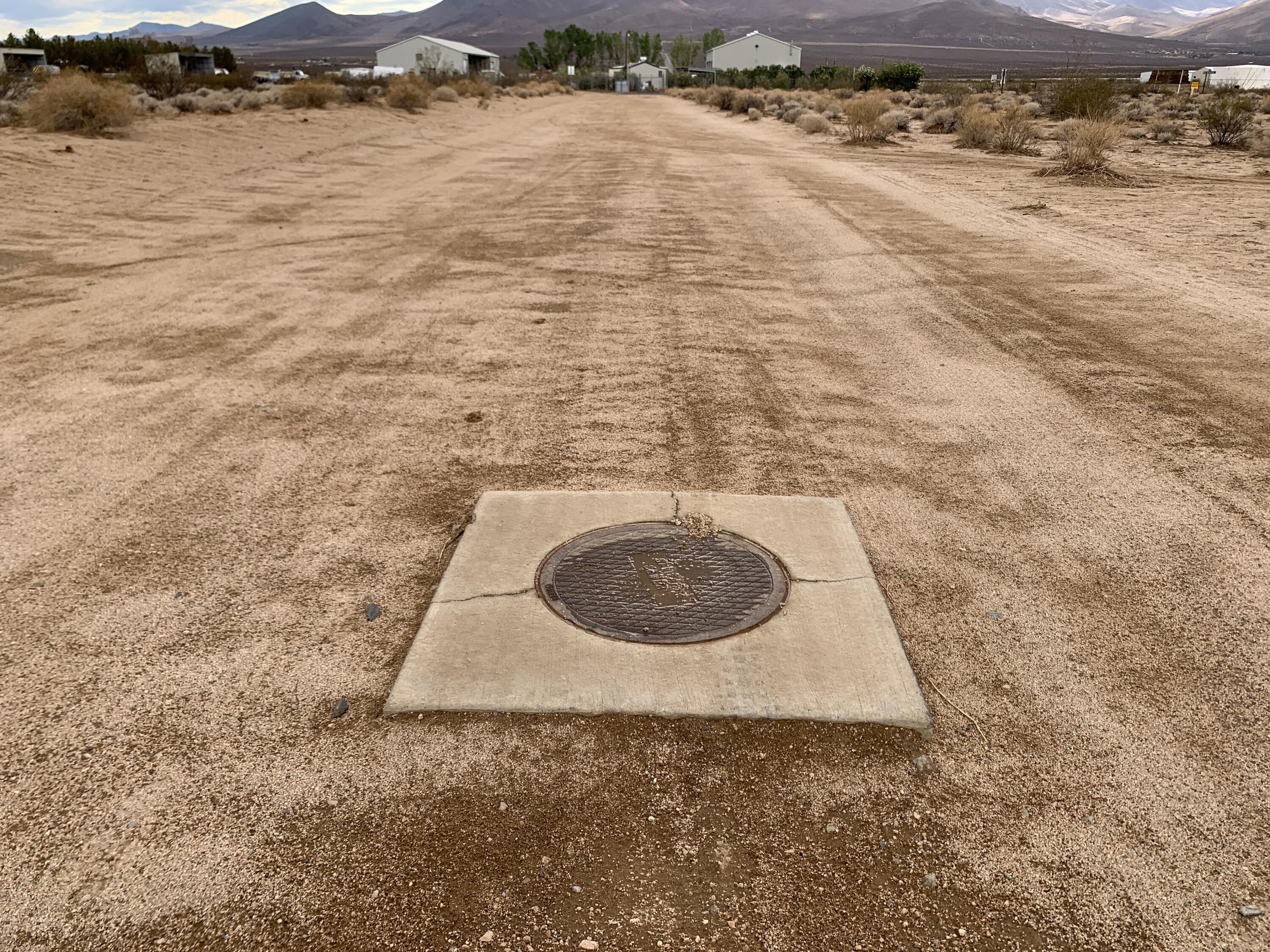 Redrock Inyokern Road Inyokern, CA 93527 - Photo 46 of 49 Sunset Ave Sewer SE side W view