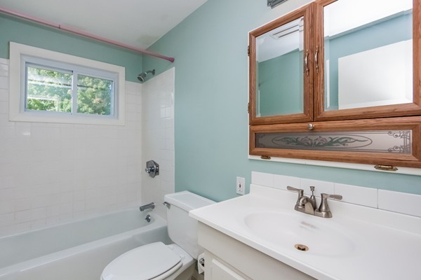 32 Starling Road Springfield, MA 01119 - Photo 17 of 29 Gallery Image 17
