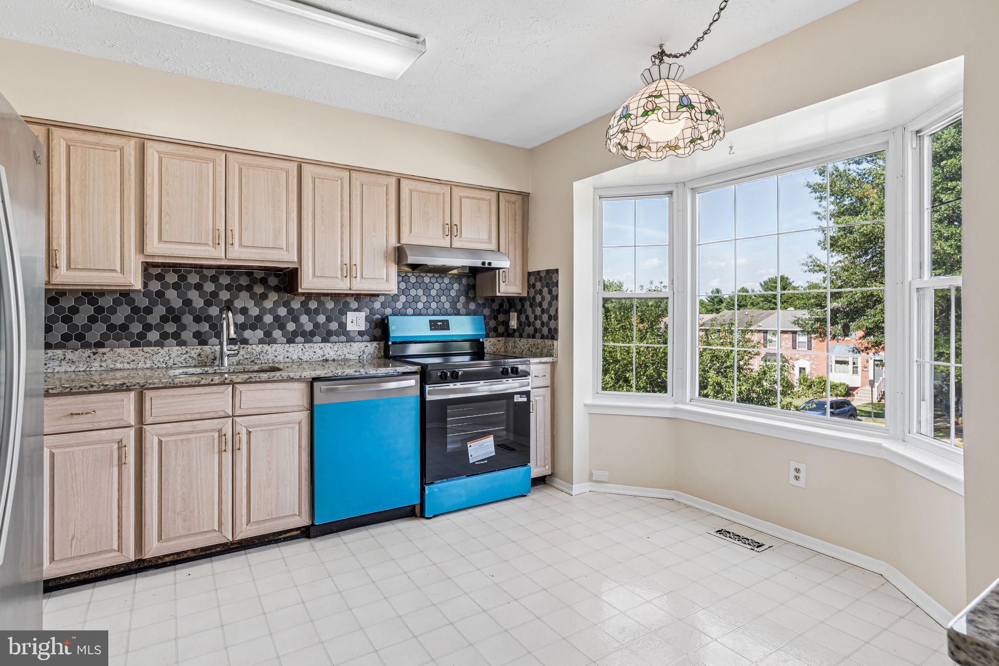 28 Perryoak Place Baltimore, MD 21236 - Photo 4 of 24