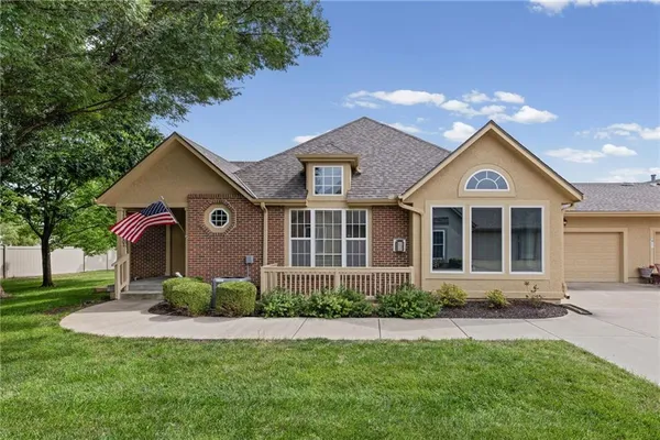 $445,000 | 15261 South Symphony Drive, Unit 3503, Olathe, KS 66062