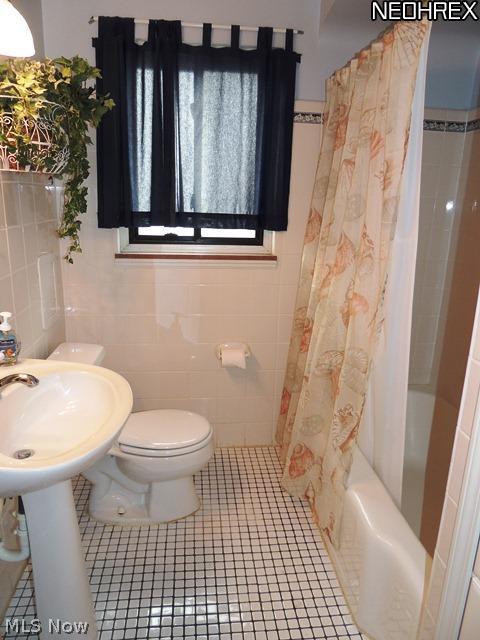 7619 Spring Garden Road Cleveland, OH 44129 - Photo 14 of 25