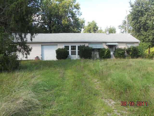 3360 Petzinger Road Columbus, OH 43232 - Photo 1 of 8 Gallery Image 1