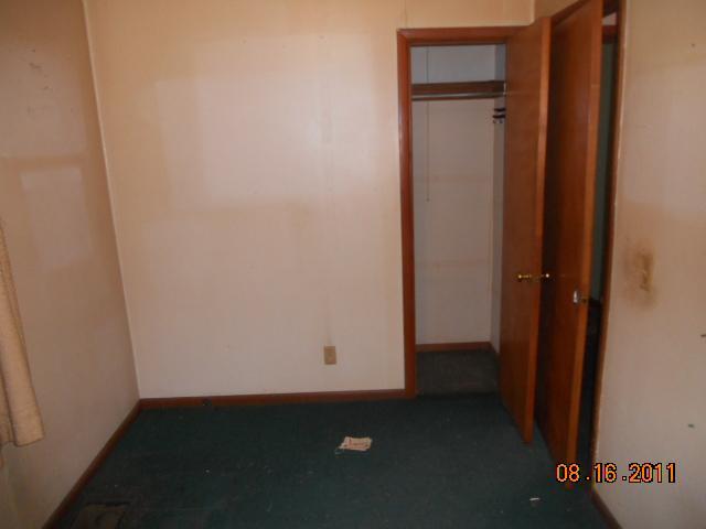 3360 Petzinger Road Columbus, OH 43232 - Photo 4 of 8 Gallery Image 4