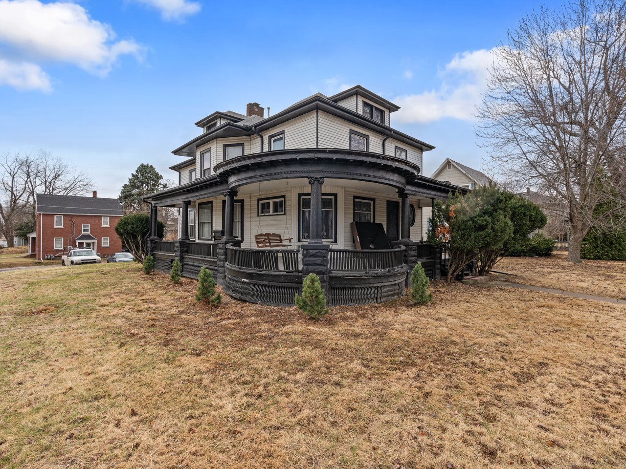 1546 12th Avenue Moline, IL 61265 - Photo 1 of 32