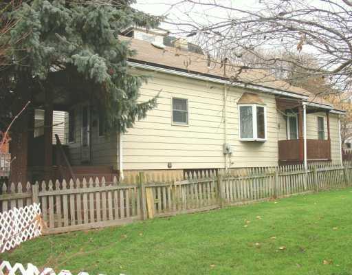 436 Park Road Ambridge, PA 15003 - Photo 1 of 8 Exterior Front.