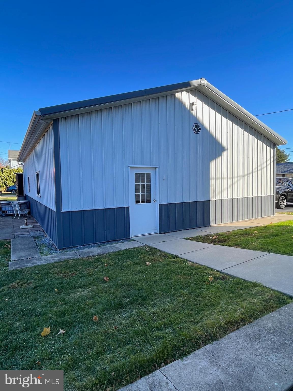 31 Locust Lane Lebanon, PA 17042 - Photo 6 of 7 Gallery Image 6