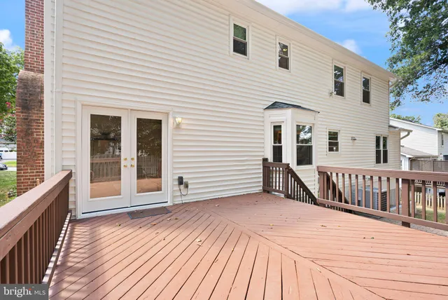 $894,900 | 6117 Mountain Springs Lane, Clifton, VA 20124