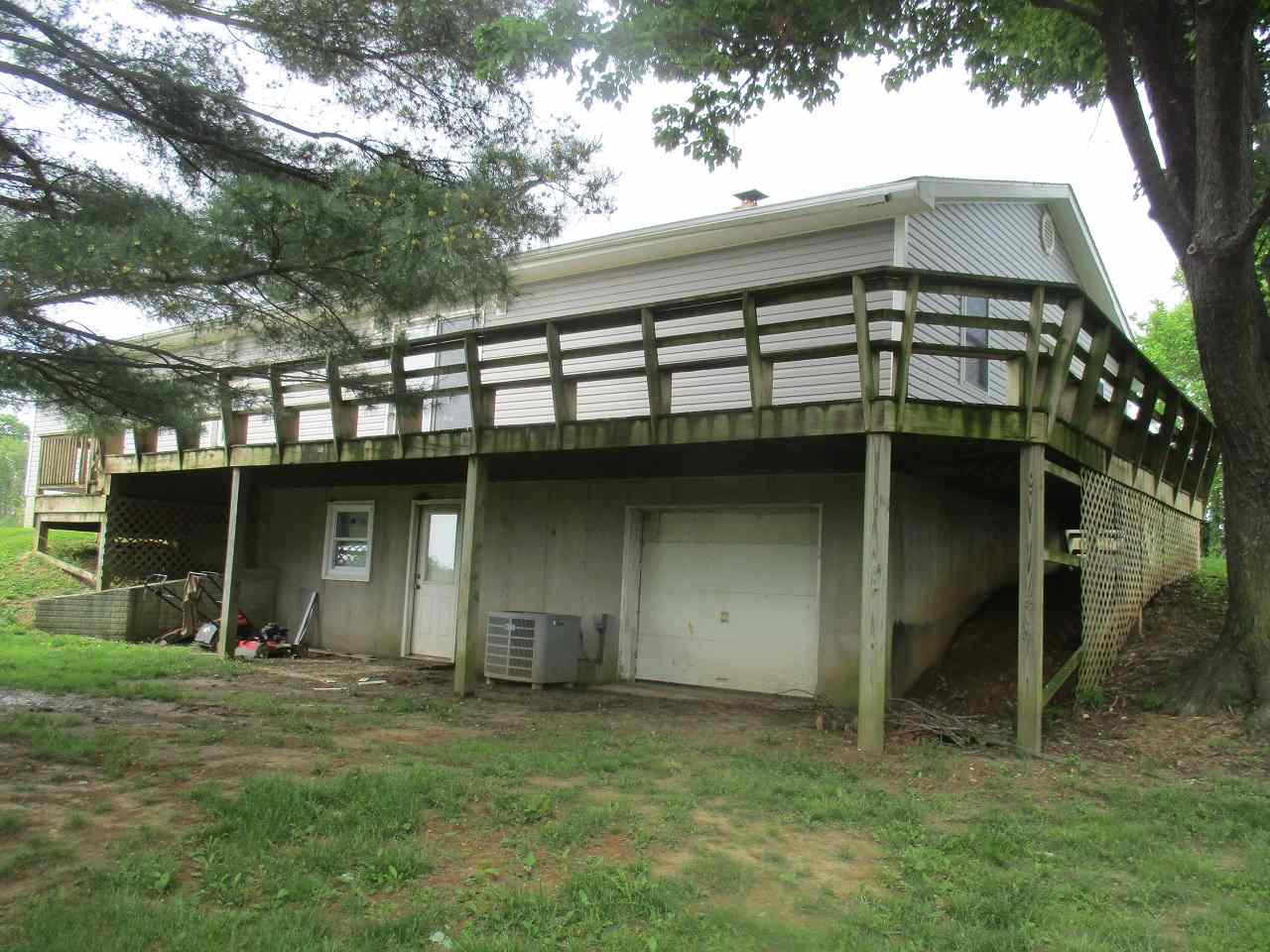 5466 Beard Road Loogootee, IN 47553 - Photo 2 of 11 Gallery Image 2