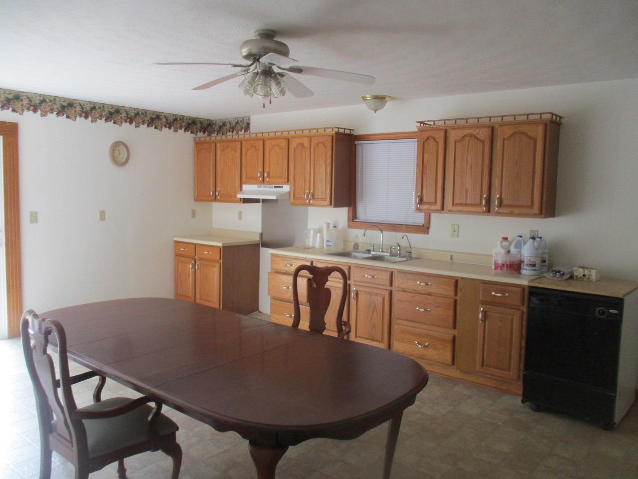 5466 Beard Road Loogootee, IN 47553 - Photo 3 of 11 Gallery Image 3