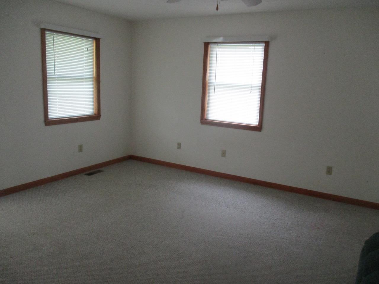 5466 Beard Road Loogootee, IN 47553 - Photo 4 of 11 Gallery Image 4