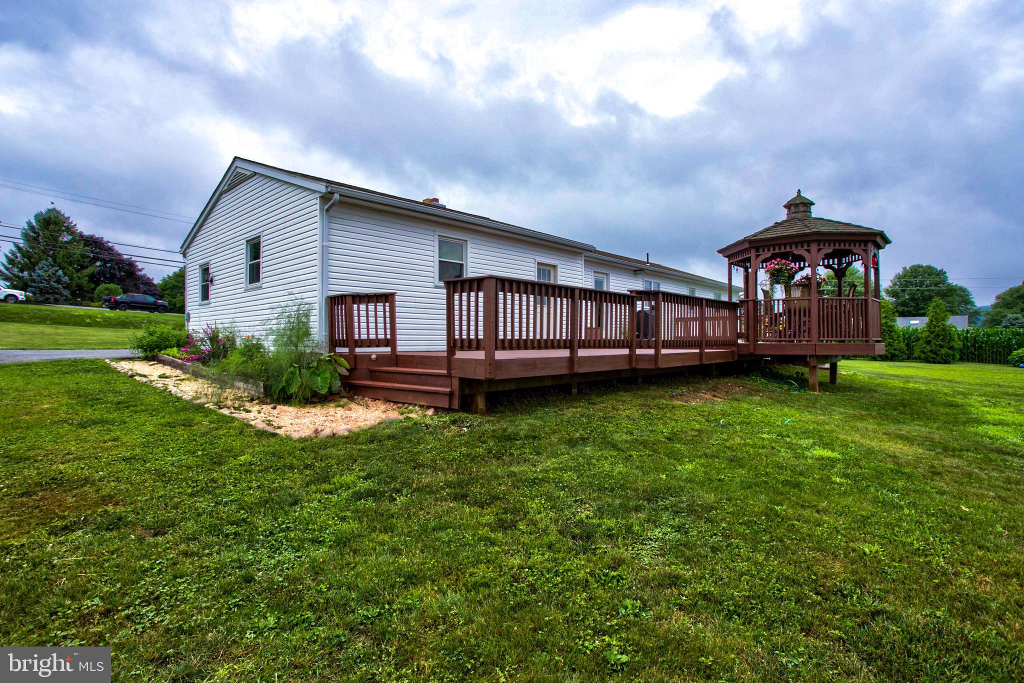 452 North Manor Road Elverson, PA 19520 - Photo 3 of 64 Gallery Image 3