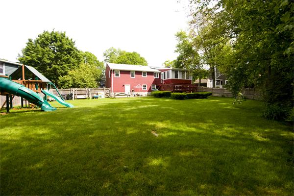 101 Ledgewood Road Dedham, MA 02026 - Photo 3 of 19 Gallery Image 3