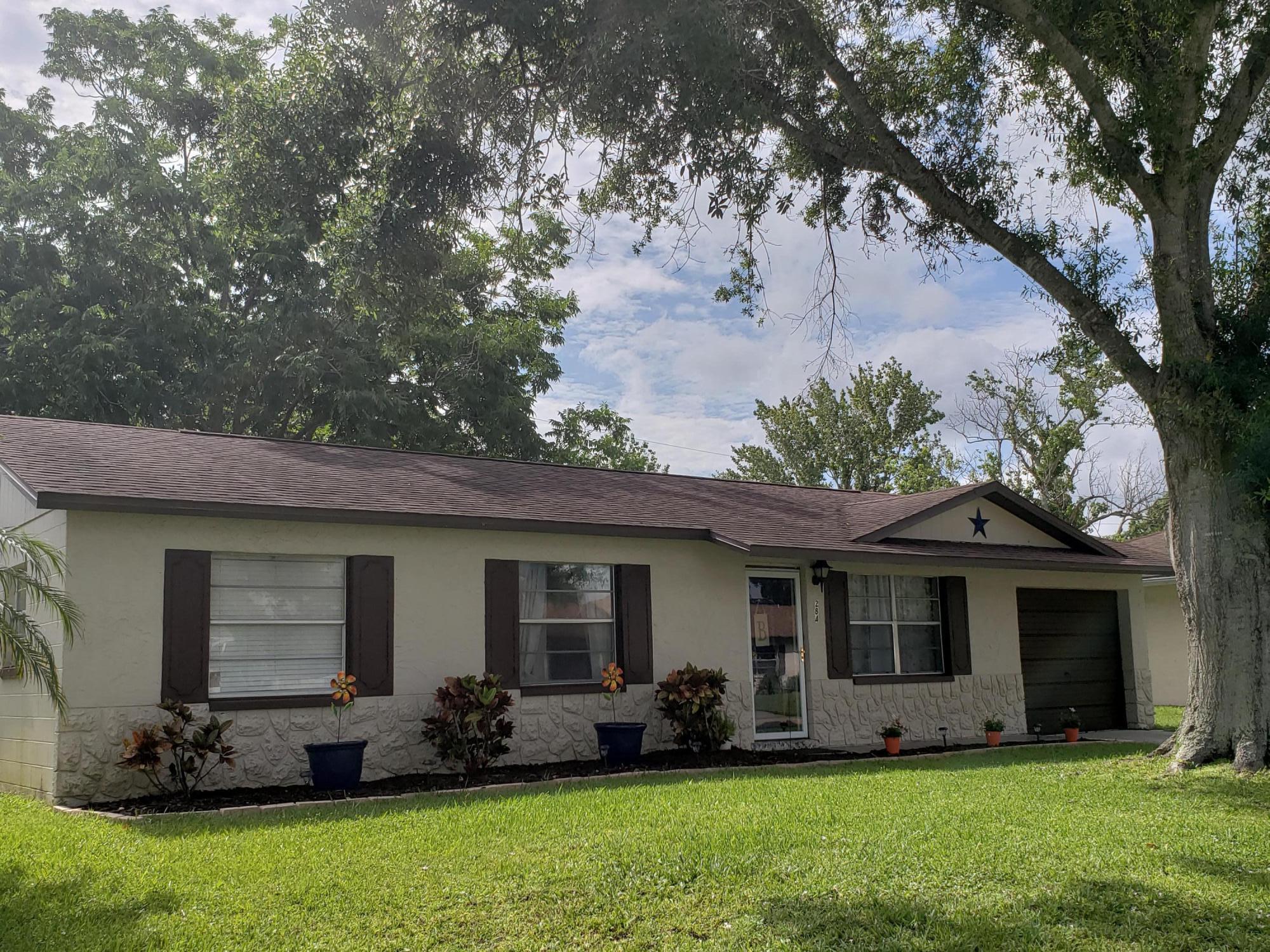 284 Sylvia Road West Melbourne, FL 32904 - Photo 1 of 18 20180622_100642