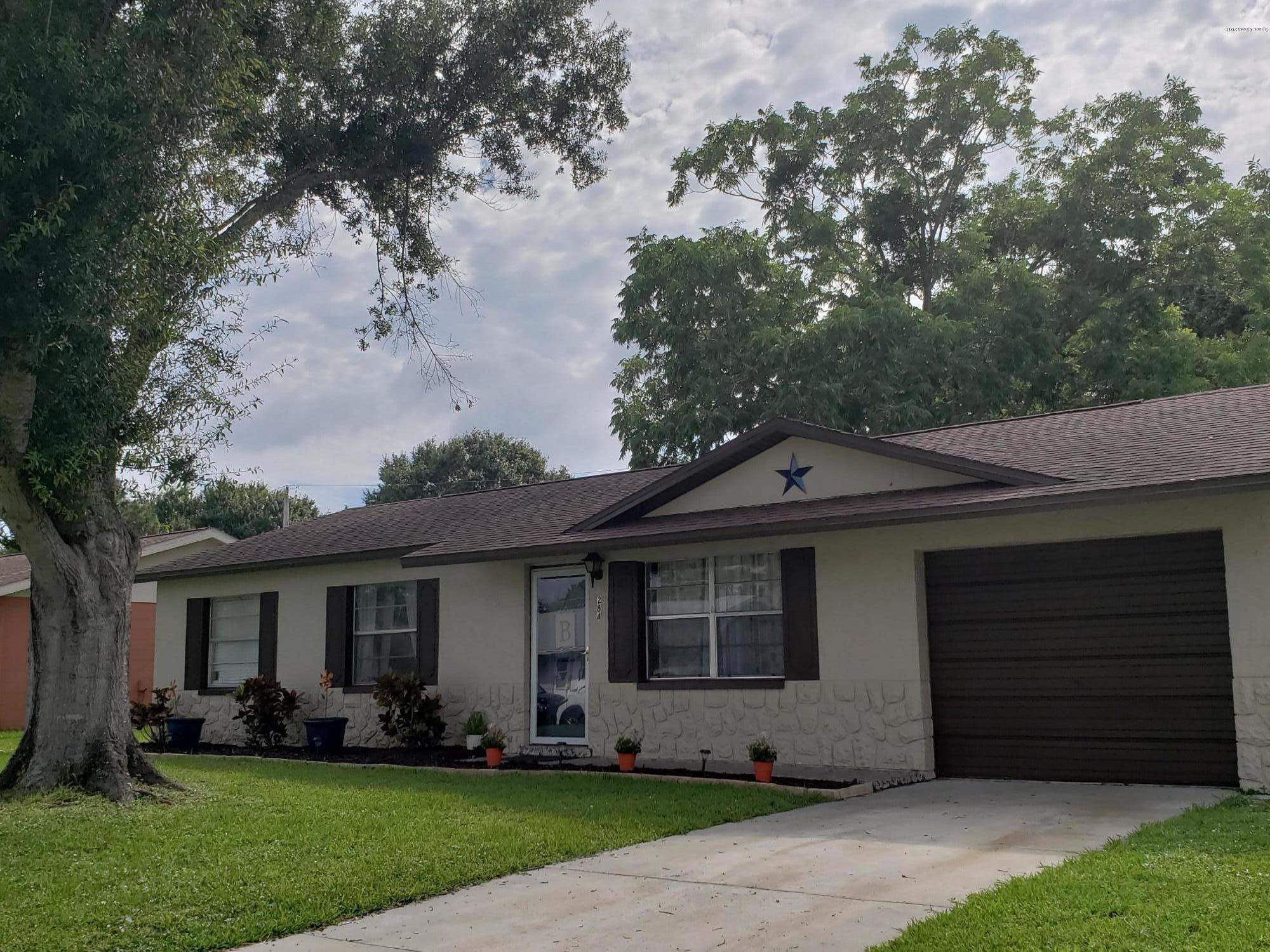 284 Sylvia Road West Melbourne, FL 32904 - Photo 2 of 18 Front exterior
