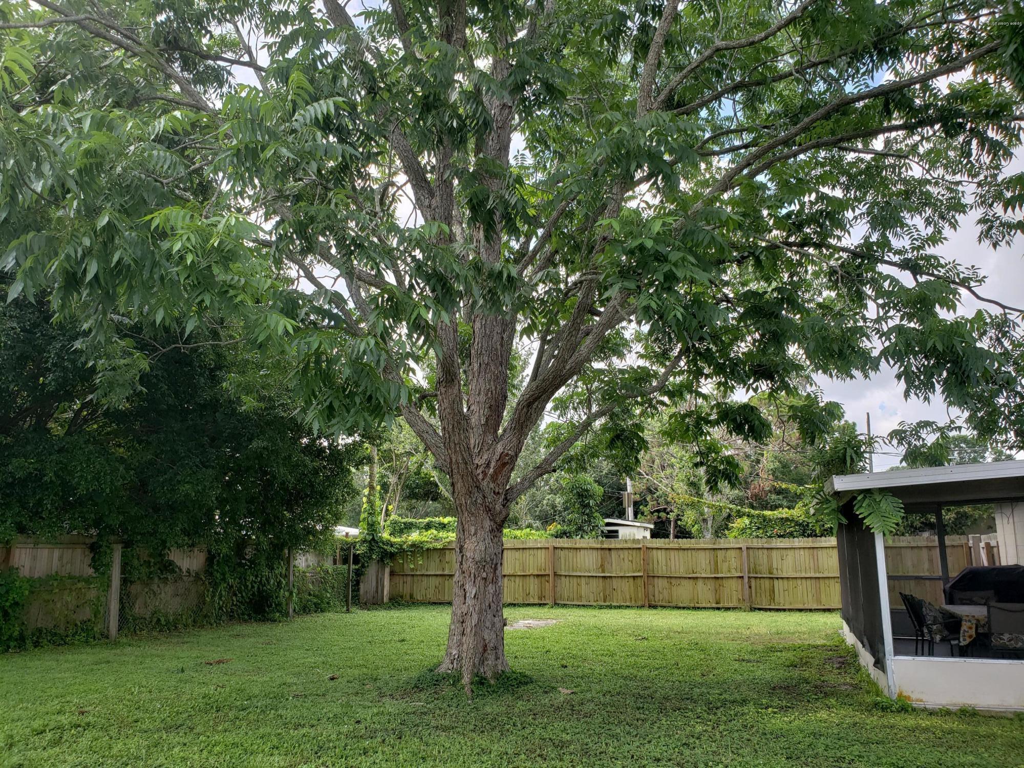 284 Sylvia Road West Melbourne, FL 32904 - Photo 15 of 18 20180622_100933