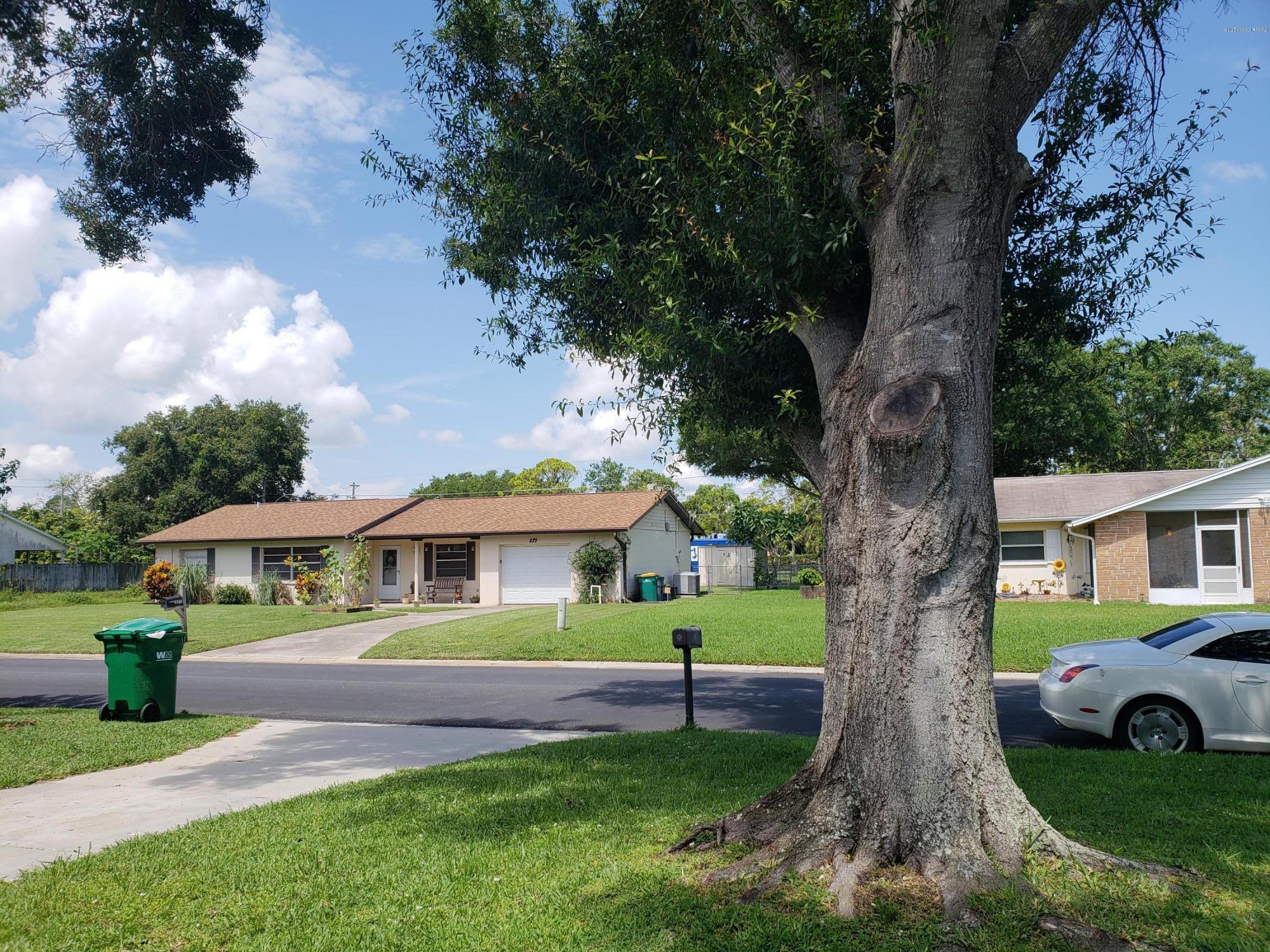 284 Sylvia Road West Melbourne, FL 32904 - Photo 17 of 18 20180622_114124