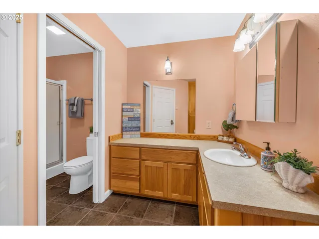 $675,000 | 34320 Cape Kiwanda Drive, Pacific City, OR 97135