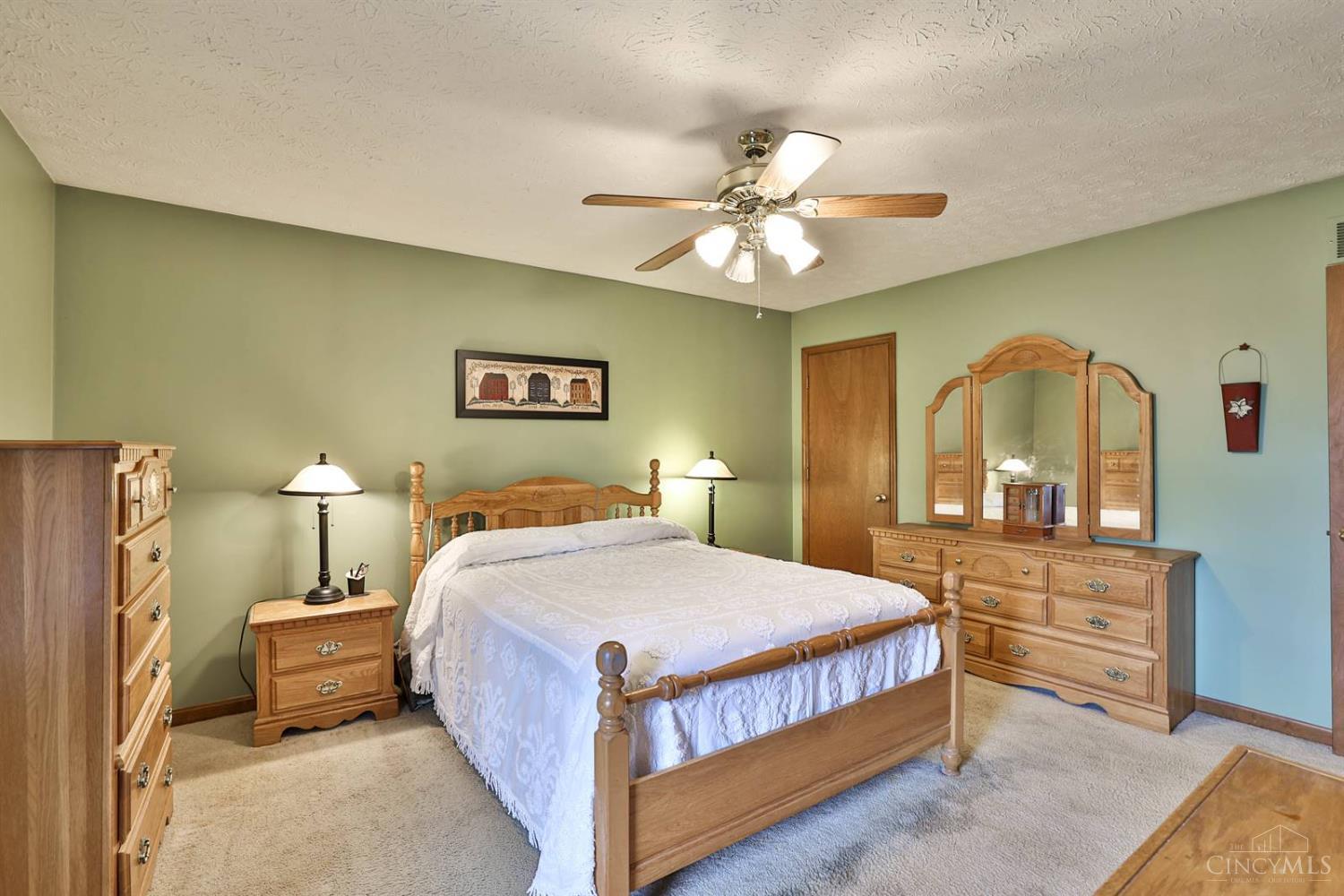 3487 Drake Road Lebanon, OH 45036 - Photo 17 of 31 Gallery Image 17